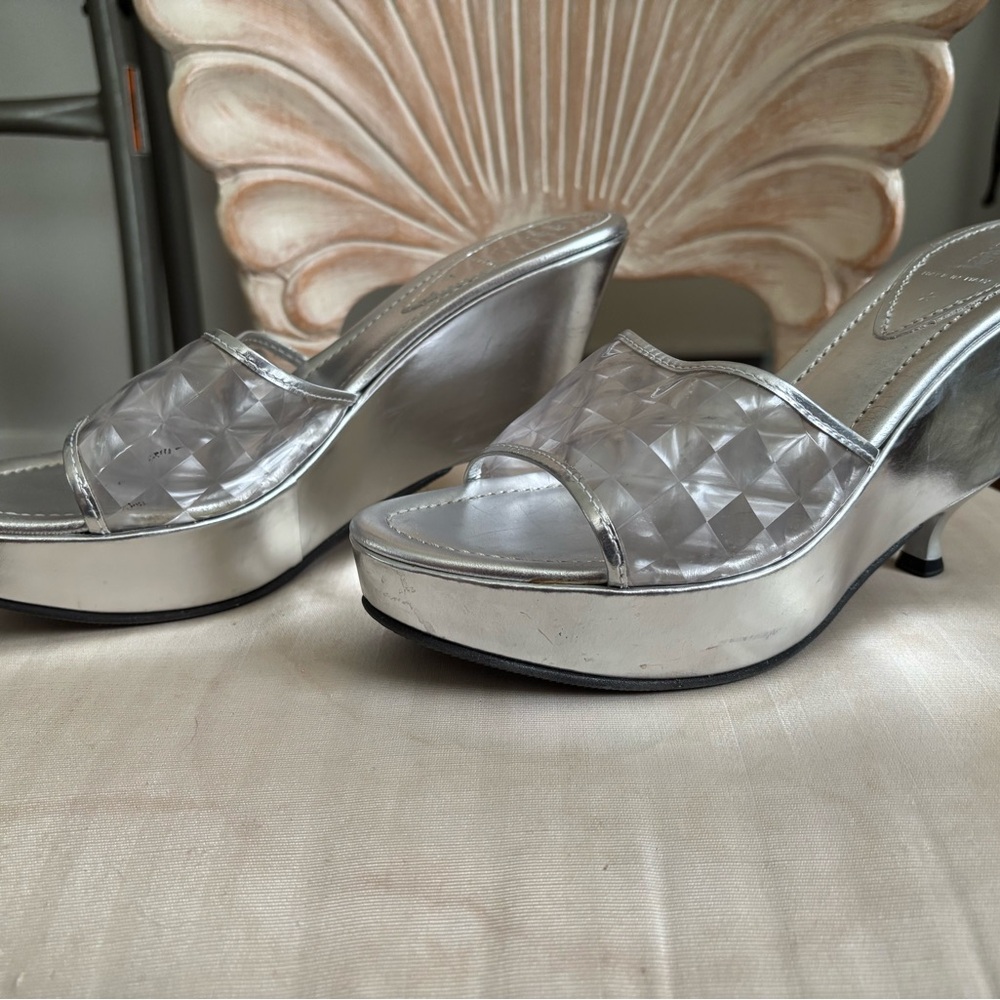 Fendi Silver Textured Slide Mules - Picture 2 of 12